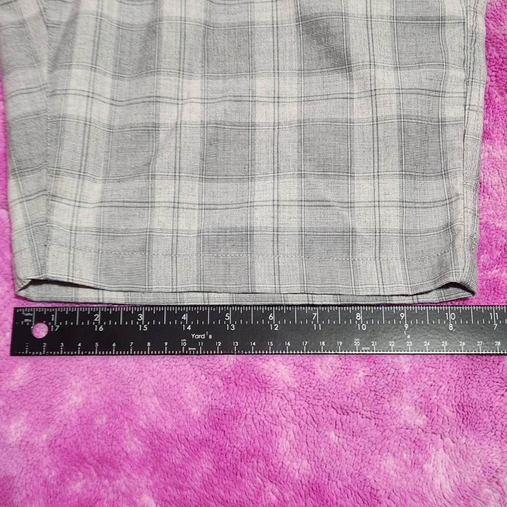 Quiksilver Board Shorts Men's 32 Plaid Gray Regular Fit Button Zip Closure - Picture 8 of 10